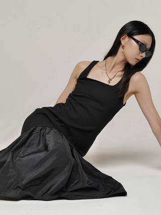 CUTTIMG FLARE DRESS