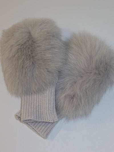LIGHT GREY