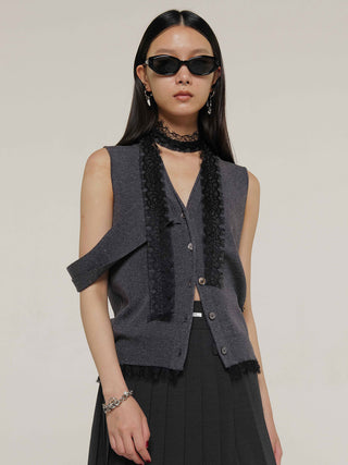 NECK LACE SLEEVELESS KNIT