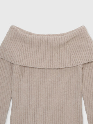OFF SHOULDER BULKY KNIT
