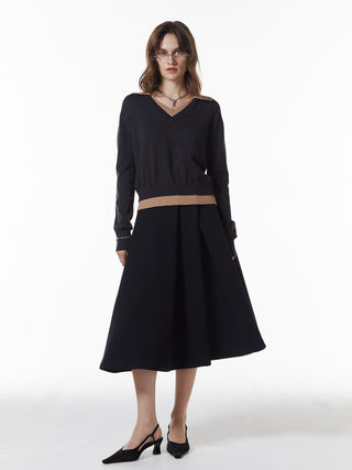 MOON LAYERED VNECK KNIT