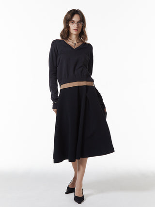BONDING TUCK FLARE SKIRT