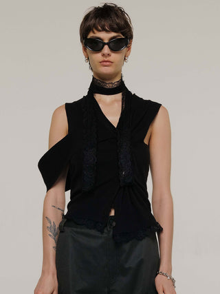 NECK LACE SLEEVELESS KNIT