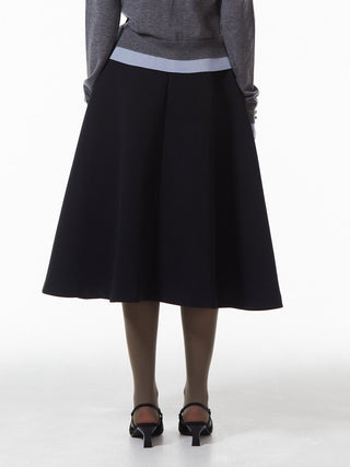 BONDING TUCK FLARE SKIRT