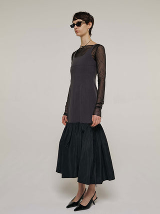 CUTTIMG FLARE DRESS
