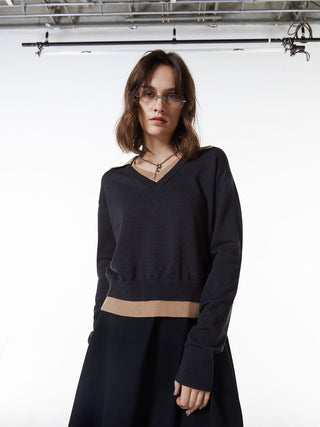 MOON LAYERED VNECK KNIT