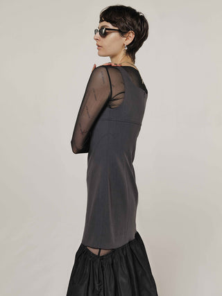 CUTTIMG FLARE DRESS