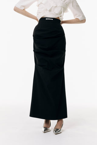 IRREGULAR TUCK TIGHT SKIRT