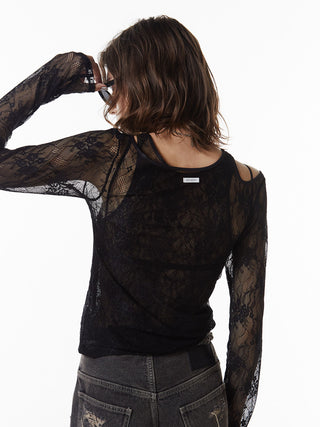 SLIT CUTTING LACE TOPS