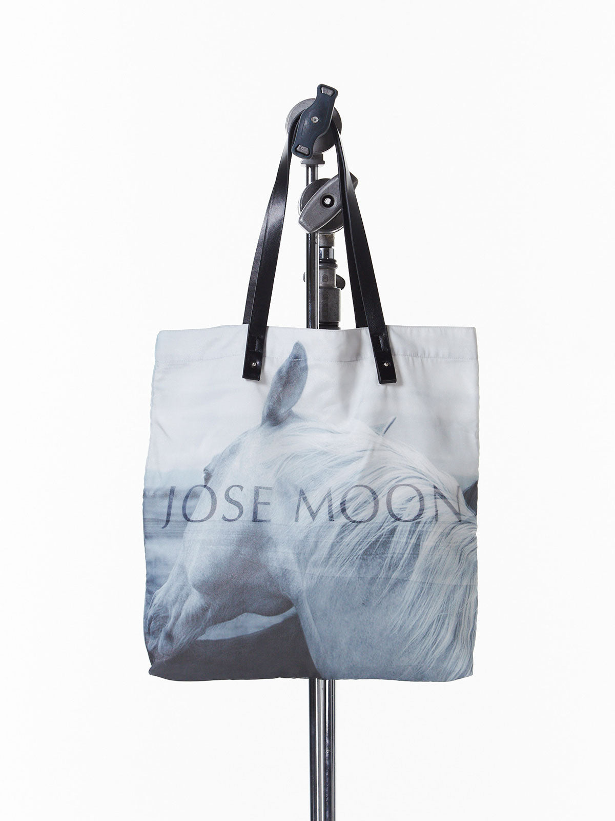 JOSE MOONジョゼムーン ポーチバッグメタリック JOSE MOONジョゼムーン ポーチバッグメタリック POUCH BAG(F