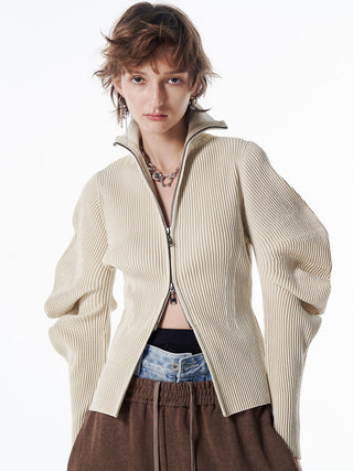 ESCARGOT SLEEVE KNIT