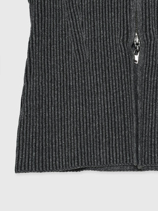 ESCARGOT SLEEVE KNIT
