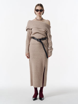 OFF SHOULDER BULKY KNIT