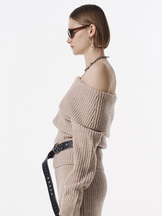 OFF SHOULDER BULKY KNIT