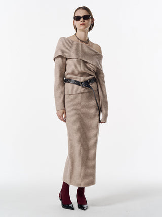OFF SHOULDER BULKY KNIT