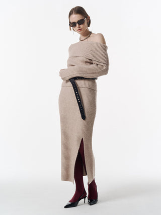 OFF SHOULDER BULKY KNIT