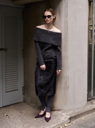 OFF SHOULDER BULKY KNIT