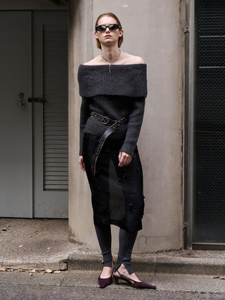 OFF SHOULDER BULKY KNIT