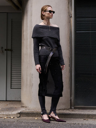 OFF SHOULDER BULKY KNIT