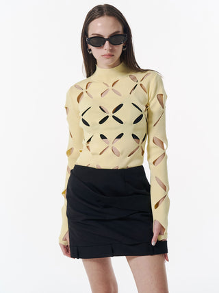 LOW WEST CUTTING MINI SKIRT