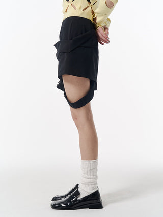 LOW WEST CUTTING MINI SKIRT