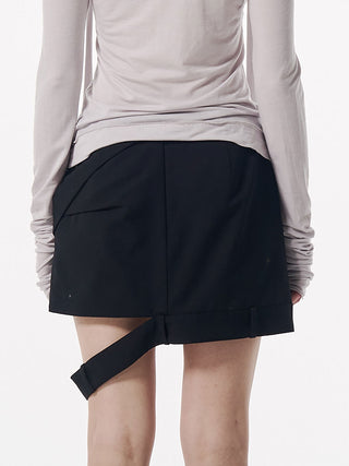 LOW WEST CUTTING MINI SKIRT