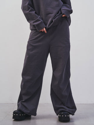 TACK SLIT SWEAT PANTS