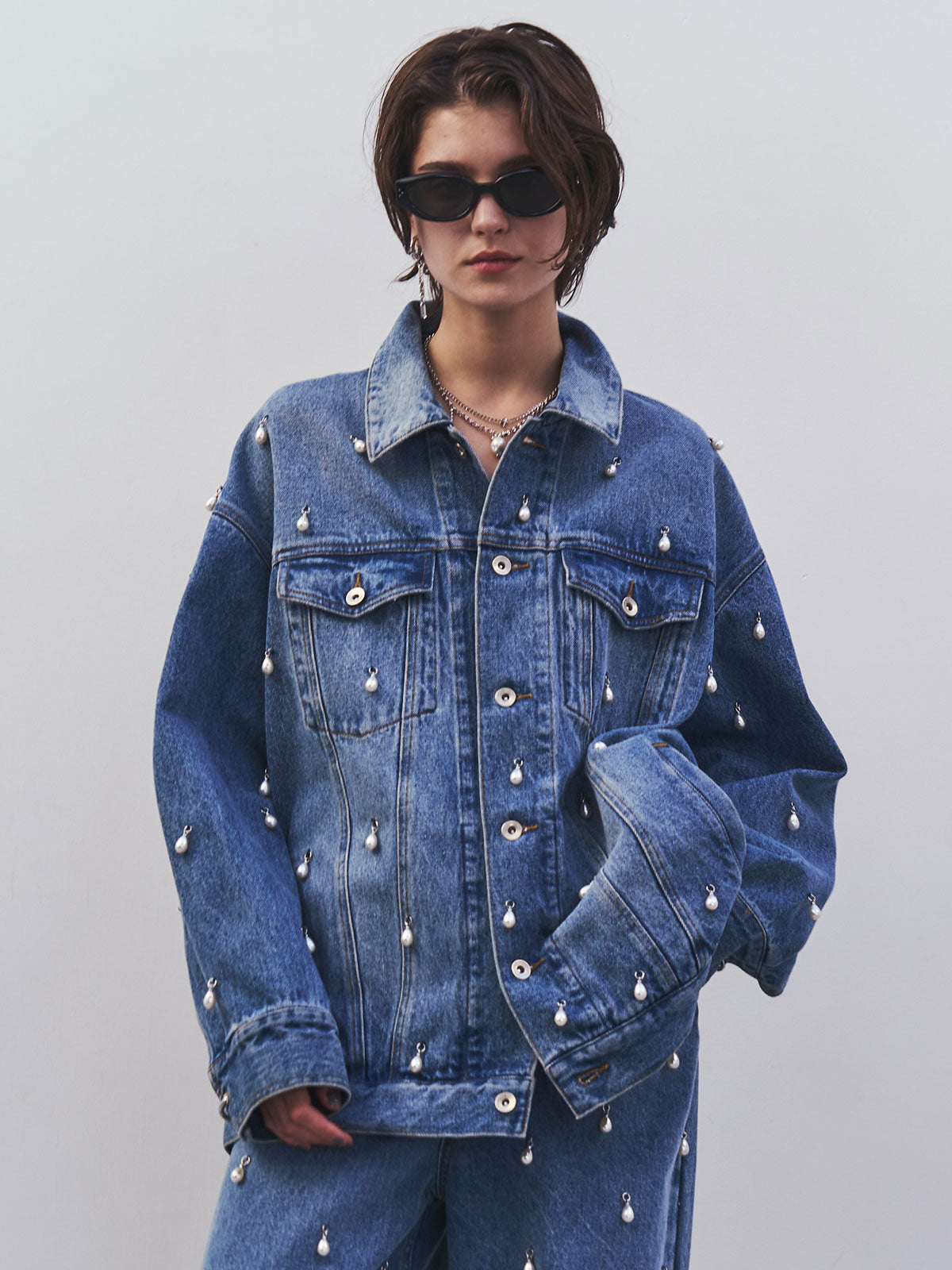 OVER DENIM JACKET with PEARL – JOSEMOON OVER DENIM JACKET with PEARL – JOSEMOON