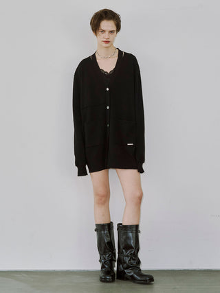 PLATE VNECK OVER CARDIGAN