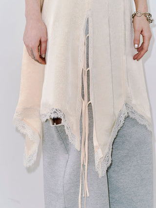 SIDE CUTTING LACE DRESS