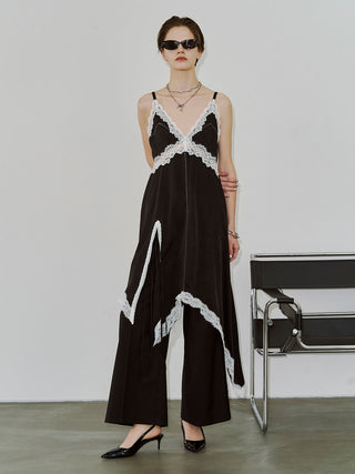 SIDE CUTTING LACE DRESS