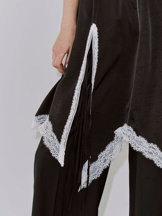 SIDE CUTTING LACE DRESS