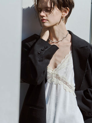 SIDE CUTTING LACE DRESS