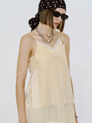 CROSS OVER LACE CAMI