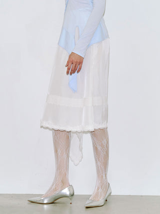 CROSS OVER LACE SKIRT