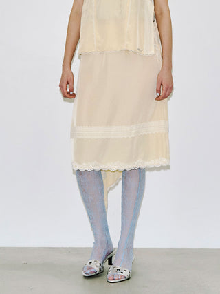 CROSS OVER LACE SKIRT