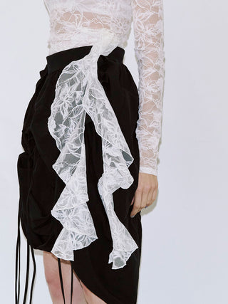 LACE LONGSLEEVE TOP