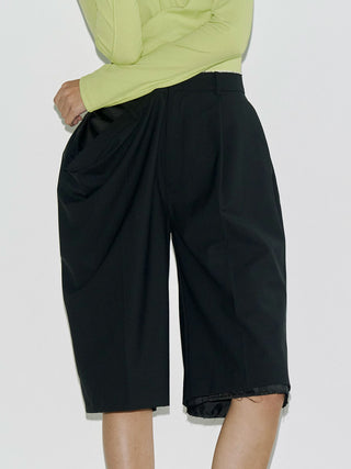 DRAPE HALF PANTS