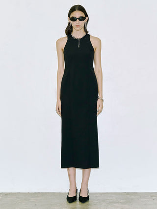 BACKLESS DRESS