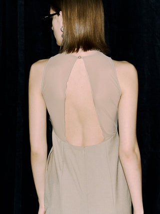 BACKLESS DRESS