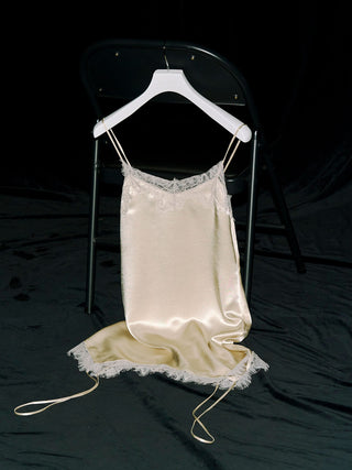 UP SIDE DOWN LACE CAMISOLE