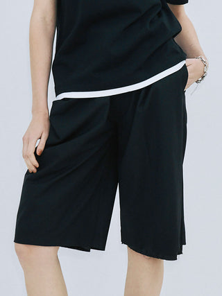 DRAPE HALF PANTS