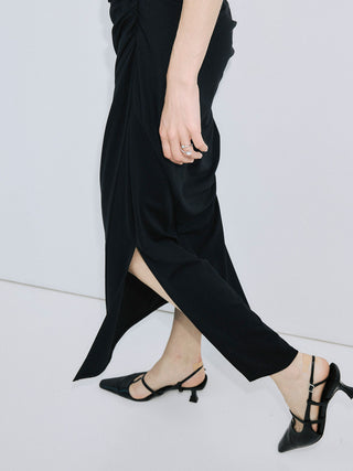 DRAPE CUT SKIRT