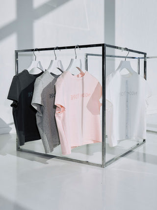 UPSIDE DOWN LOGO T-SHIRT