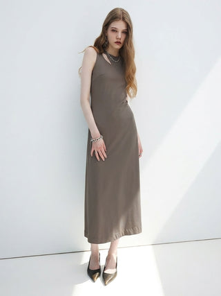 【SIGNATURE PIN】BACK OPEN DRESS
