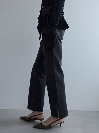 SLIT LEG DENIM