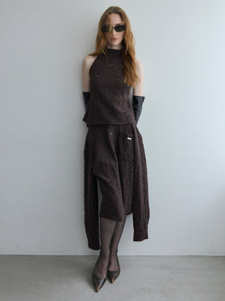 LIQUIED LACE HIGH NECK
