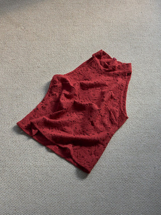 LIQUIED LACE HIGH NECK