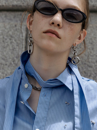 REPOS OVER BOWTIE SHIRT with BIJOU