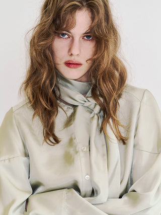 SQUARE TIE BLOUSE